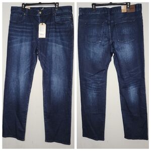 NWT Prana Hillgard jeans. Men's size 40×34. Rinsed chipped wash.